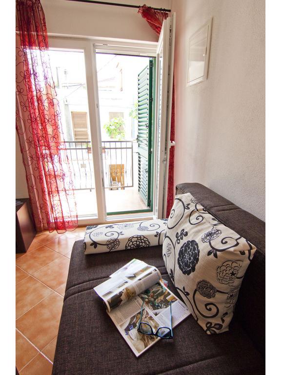 Apartments Cambi Kastela Exterior photo